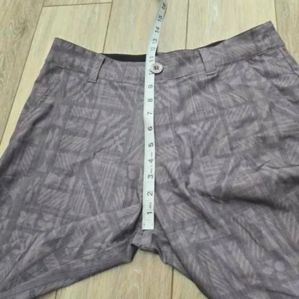 Crazy Shirts gray mens board surf shorts size 30 swim summer vacation versatile
